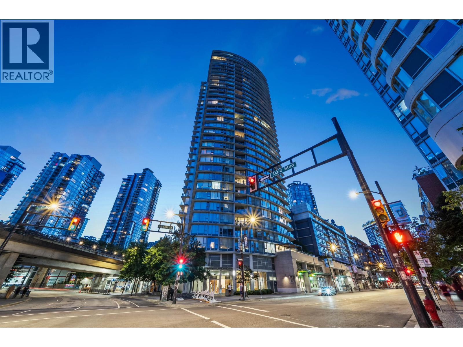 2202 689 ABBOTT STREET, Vancouver