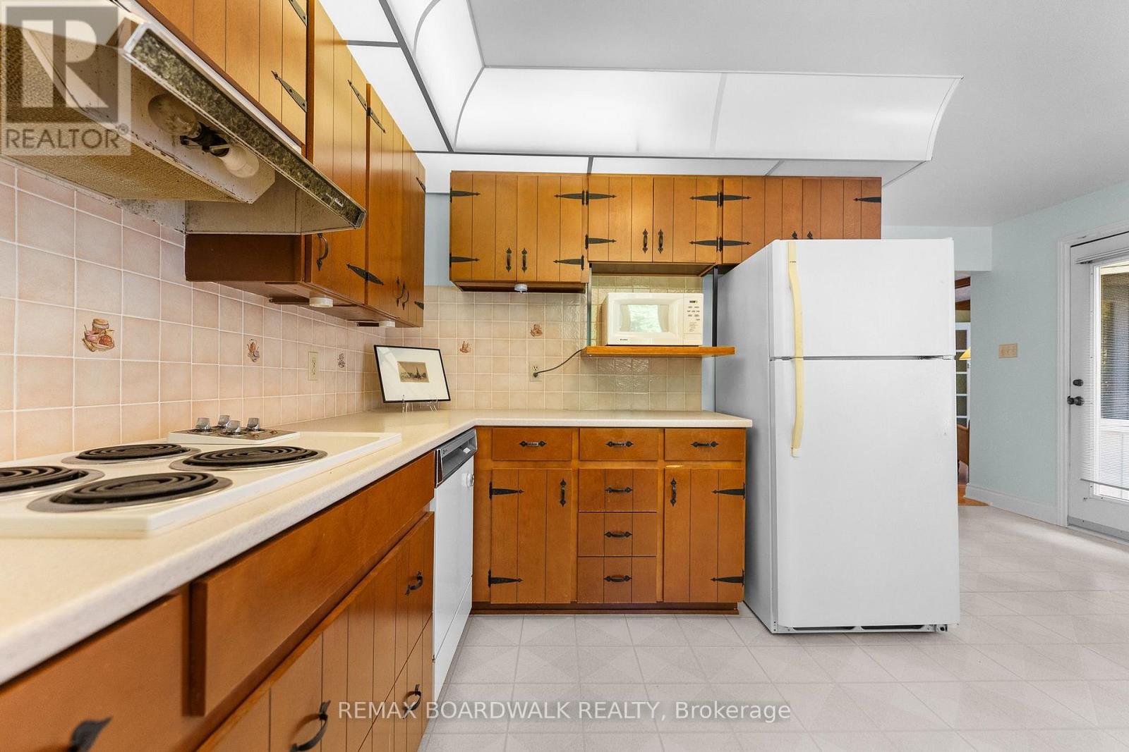 3572 Woodroffe Avenue, Ottawa, Ontario  K2J 4G7 - Photo 14 - X13562870