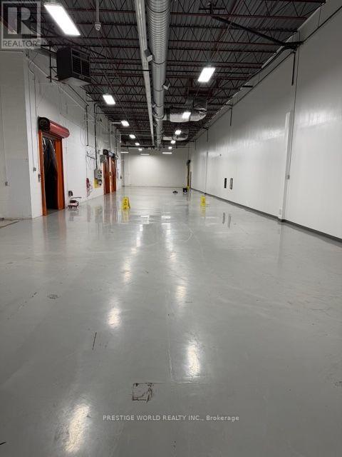7491 Pacific Circle, Mississauga, Ontario L5T 2A4 - Photo 3 - W13562756