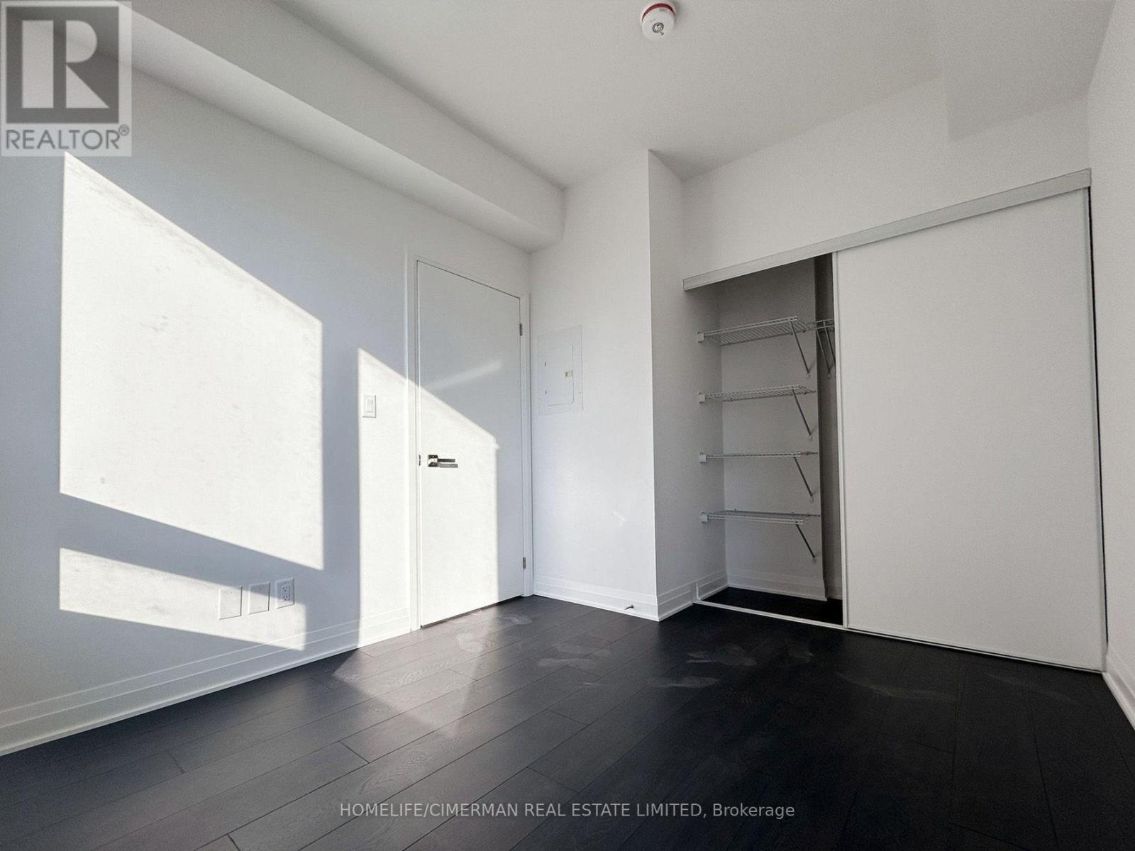 2208 - 4015 The Exchange, Mississauga, Ontario L5B 0N9 - Photo 7 - W13562888