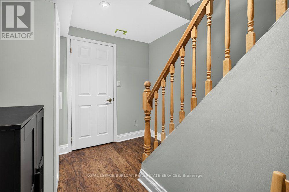 2354 Marine Drive, Oakville, Ontario  L6L 1C4 - Photo 34 - W13562906