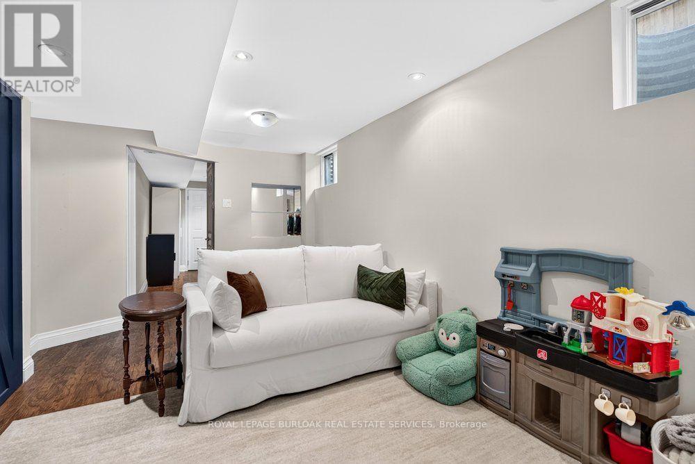 2354 Marine Drive, Oakville, Ontario  L6L 1C4 - Photo 38 - W13562906