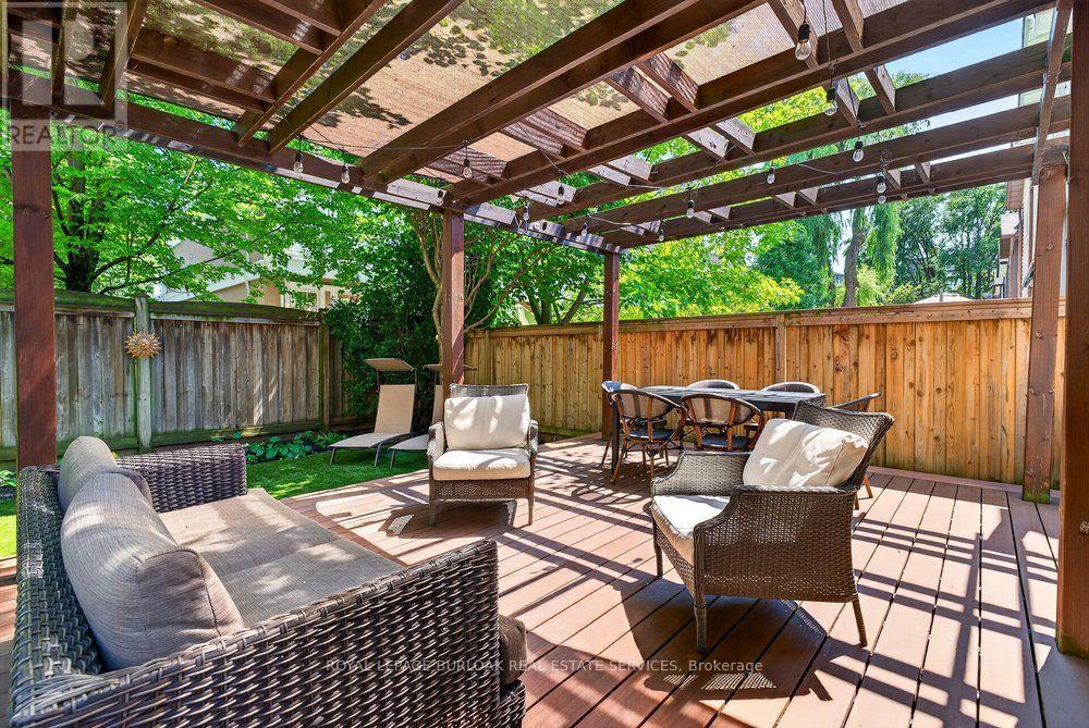 2354 Marine Drive, Oakville, Ontario  L6L 1C4 - Photo 47 - W13562906