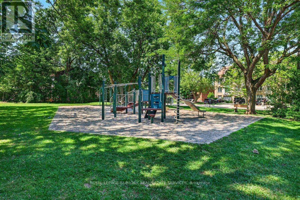 2354 Marine Drive, Oakville, Ontario  L6L 1C4 - Photo 50 - W13562906
