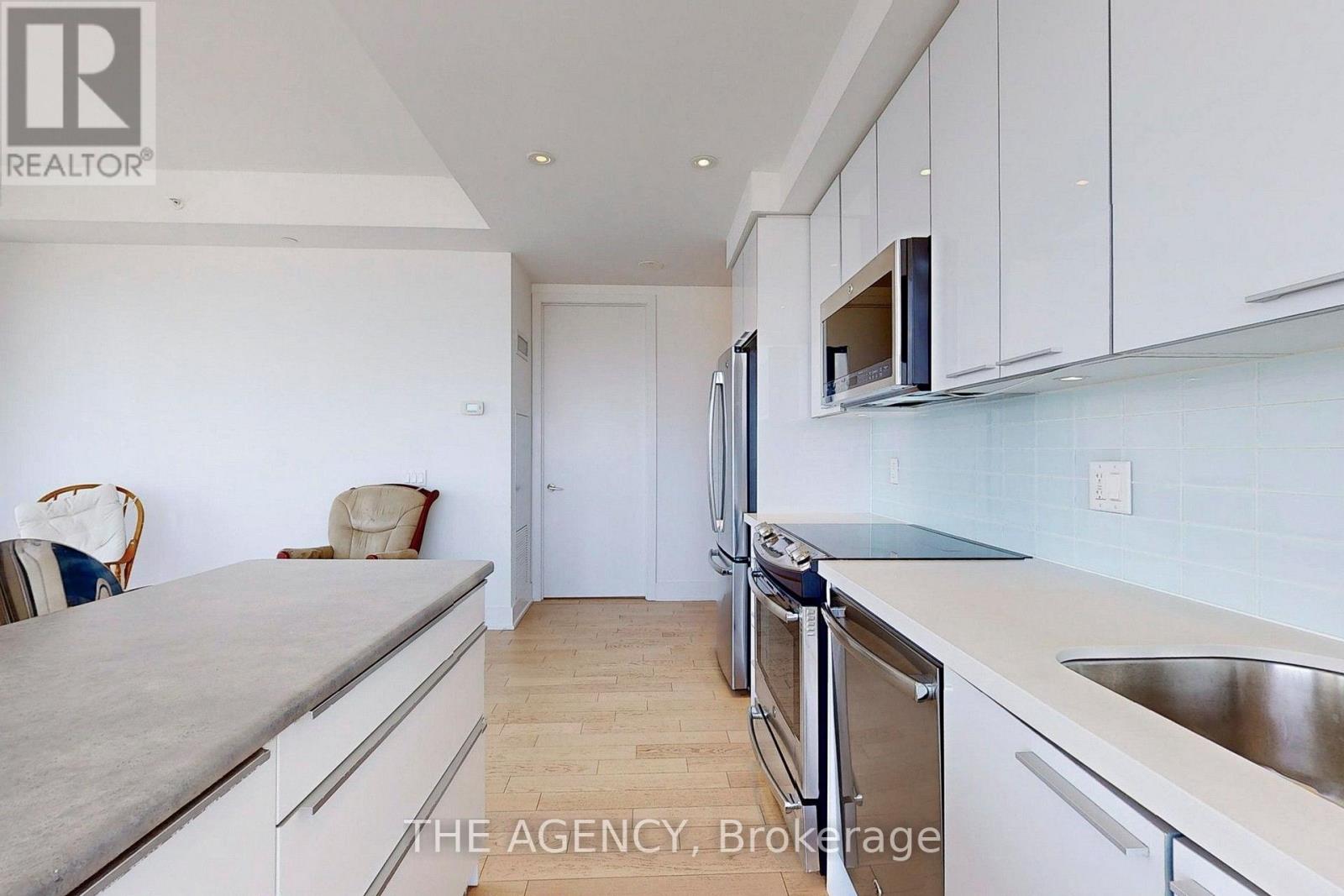 Lph09 - 10 Park Lawn Road, Toronto, Ontario  M8Y 3H8 - Photo 10 - W13562986