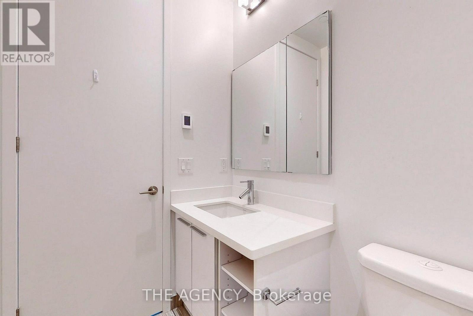 Lph09 - 10 Park Lawn Road, Toronto, Ontario  M8Y 3H8 - Photo 17 - W13562986