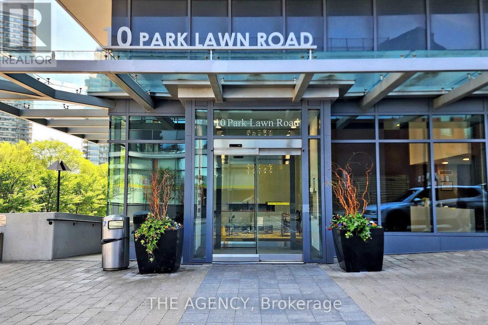 Lph09 - 10 Park Lawn Road, Toronto, Ontario  M8Y 3H8 - Photo 2 - W13562986