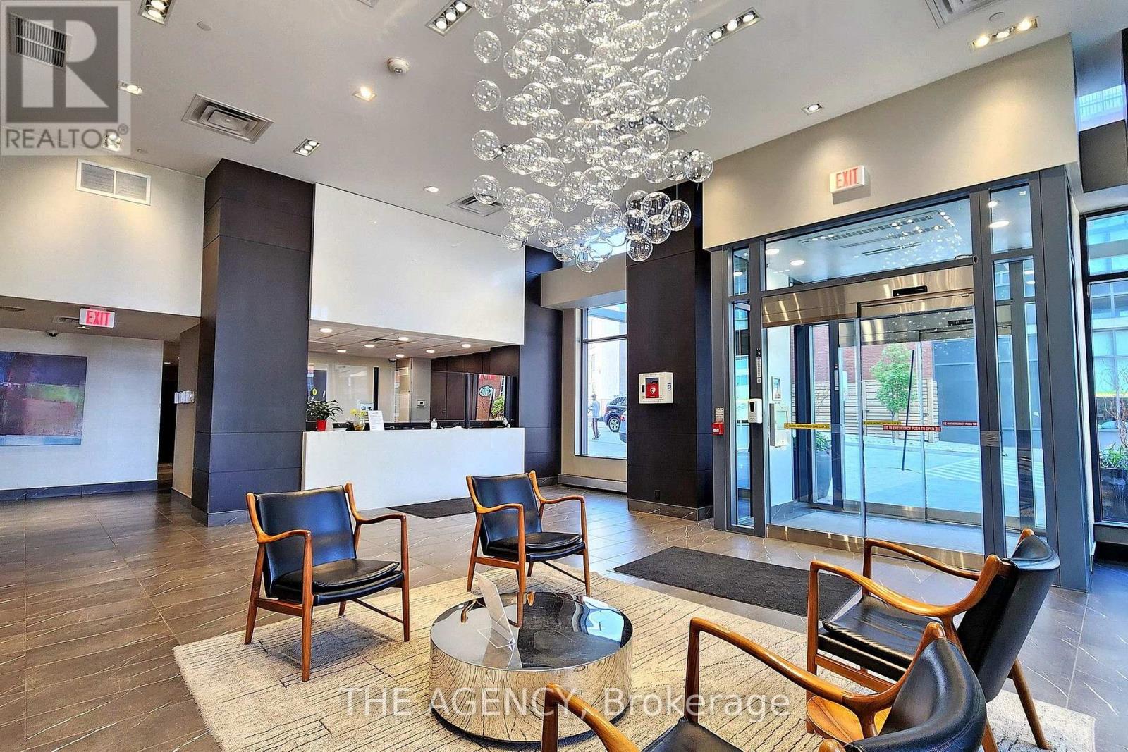 Lph09 - 10 Park Lawn Road, Toronto, Ontario  M8Y 3H8 - Photo 3 - W13562986