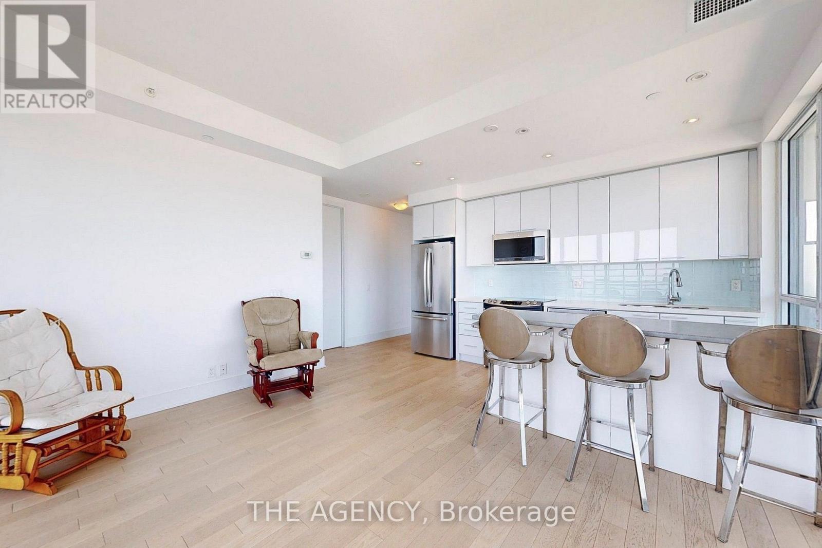 Lph09 - 10 Park Lawn Road, Toronto, Ontario  M8Y 3H8 - Photo 8 - W13562986