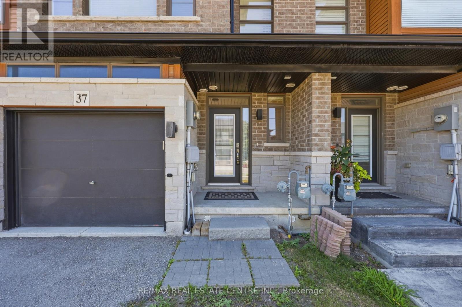37 Greenwich Avenue, Hamilton, Ontario  L8J 0L5 - Photo 3 - X13562876