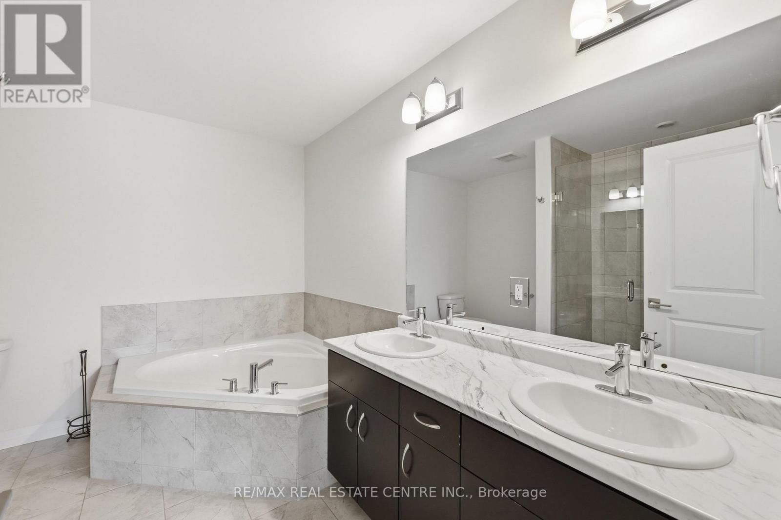 37 Greenwich Avenue, Hamilton, Ontario  L8J 0L5 - Photo 31 - X13562876