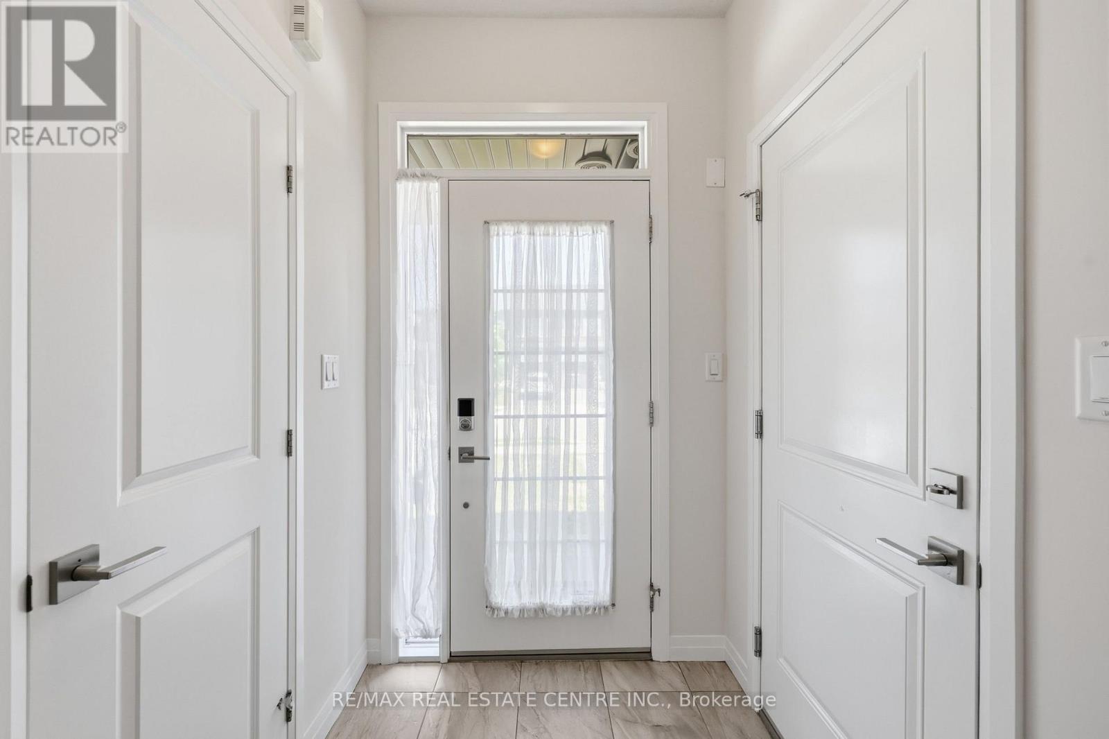 37 Greenwich Avenue, Hamilton, Ontario  L8J 0L5 - Photo 5 - X13562876