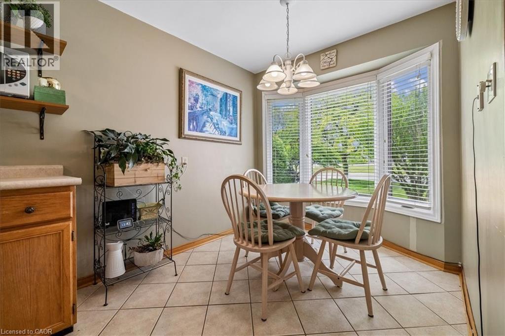 36 Braeheid Avenue, Waterdown, Ontario  L8B 0C5 - Photo 6 - 40838264