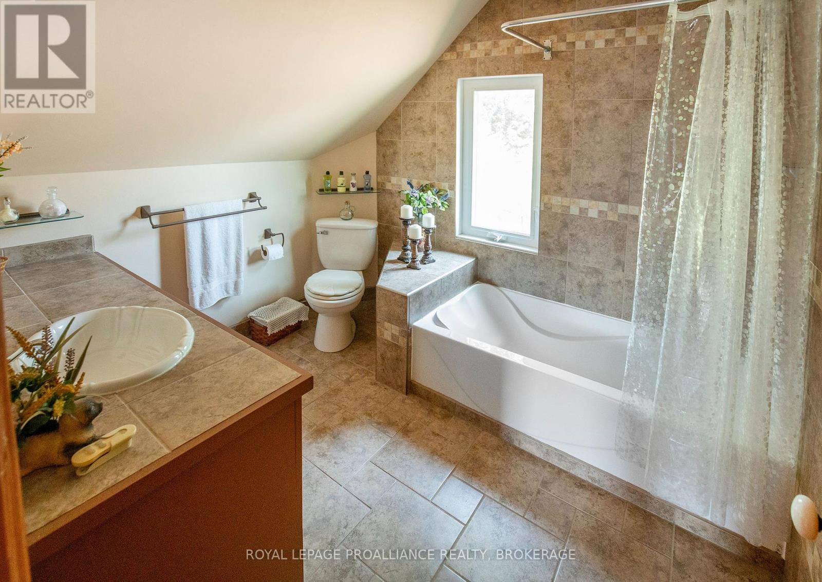 42 Factory Street, Loyalist, Ontario  K0H 2H0 - Photo 27 - X13563078