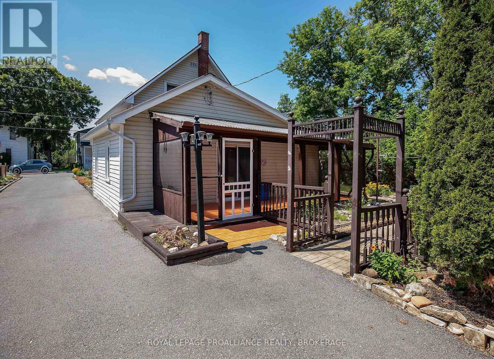 42 Factory Street, Loyalist, Ontario  K0H 2H0 - Photo 29 - X13563078