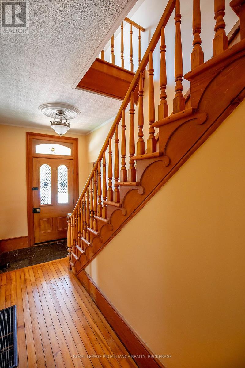 42 Factory Street, Loyalist, Ontario K0H 2H0 - Photo 4 - X13563078