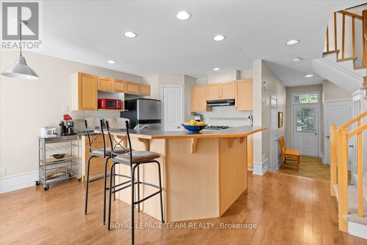 40 Saddlesmith Circle, Ottawa, Ontario  K2M 2Y9 - Photo 10 - X13563074