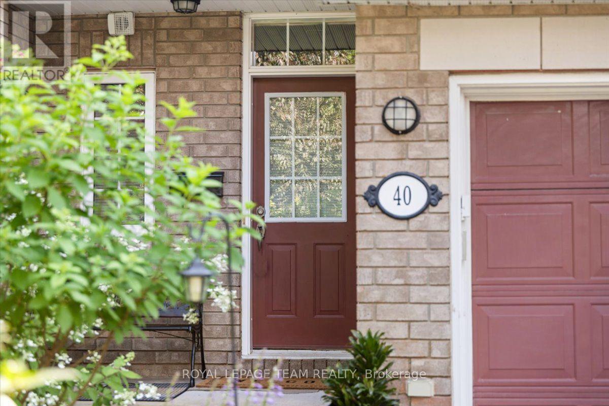 40 Saddlesmith Circle, Ottawa, Ontario  K2M 2Y9 - Photo 2 - X13563074