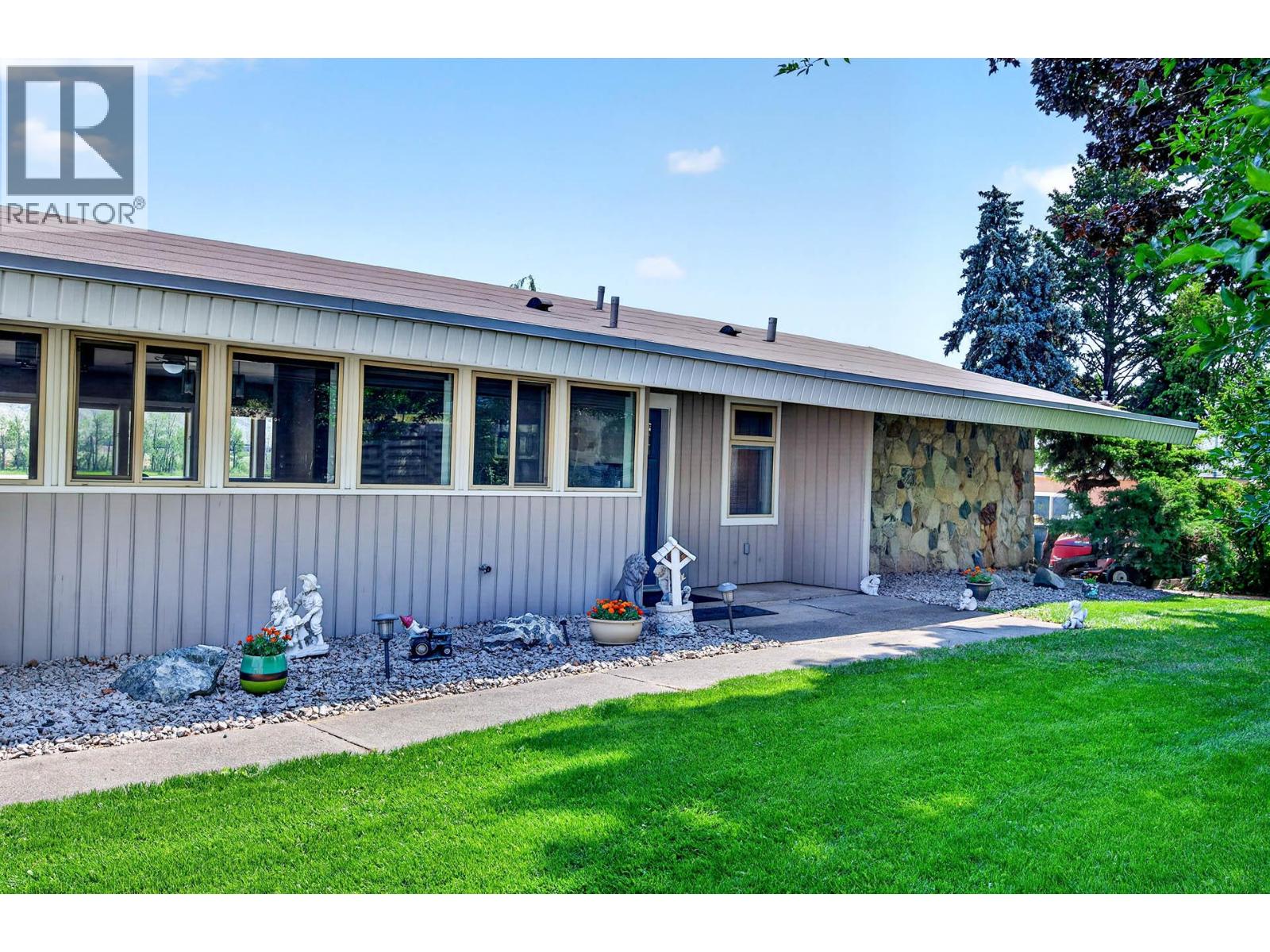 Listing image 55