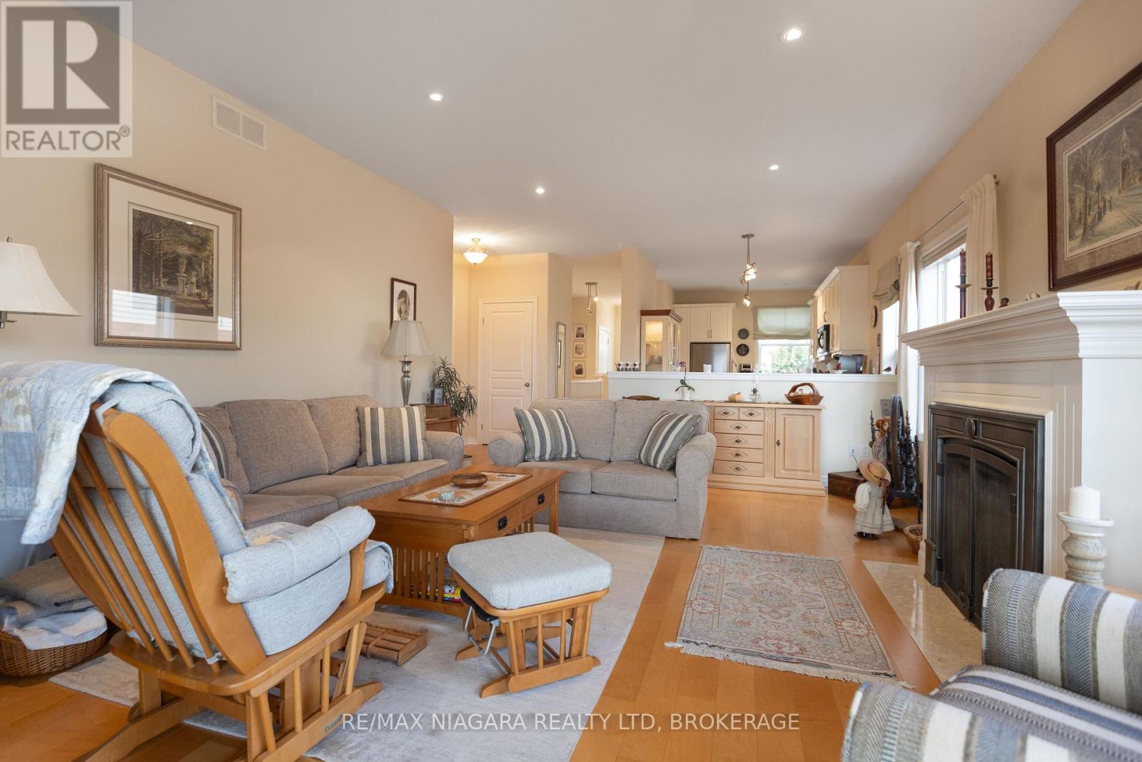 3334 Dustan Street, Lincoln, Ontario  L0R 2E0 - Photo 9 - X13563146