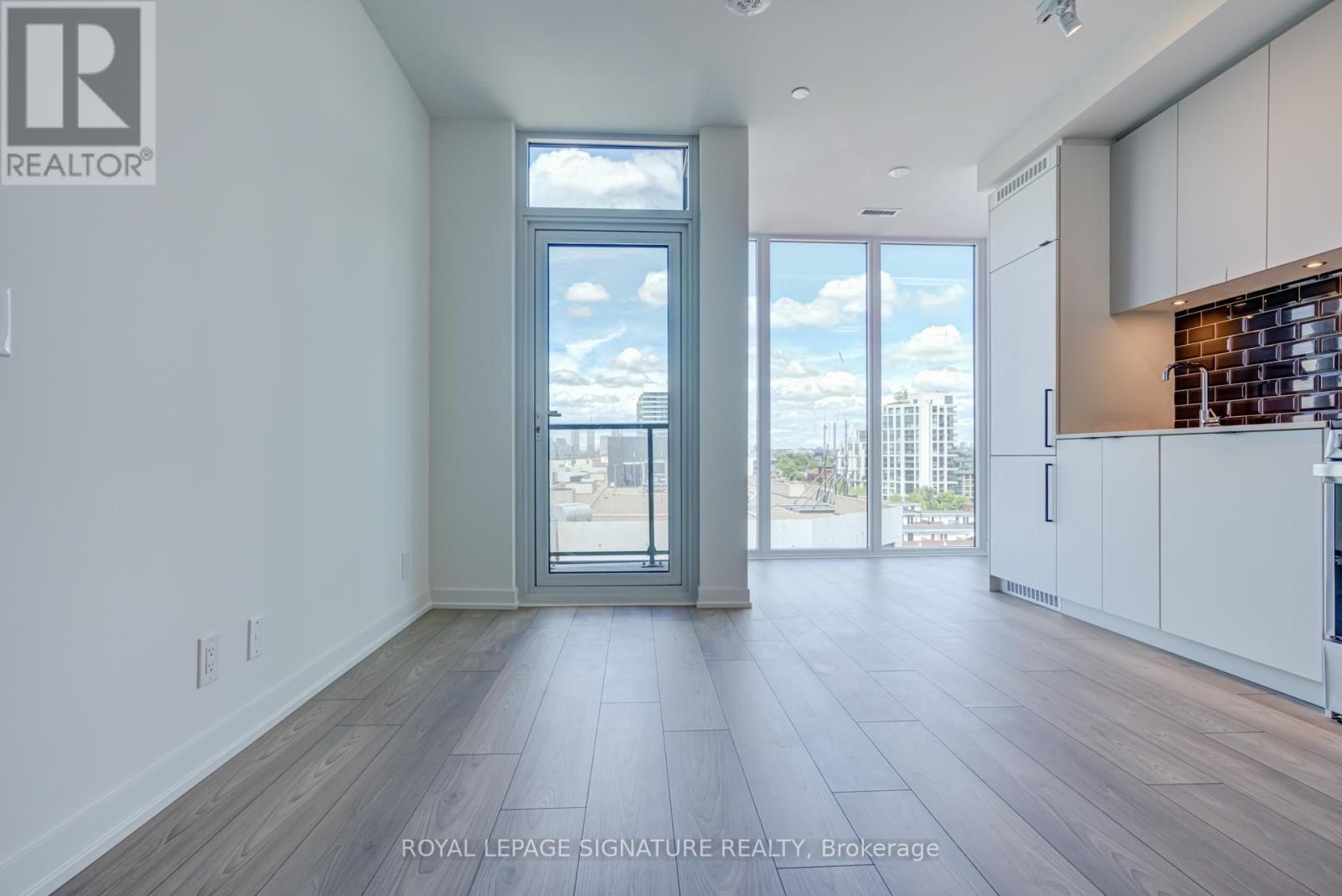728 - 285 Dufferin Street W, Toronto, Ontario  M6K 0J2 - Photo 4 - W13499066