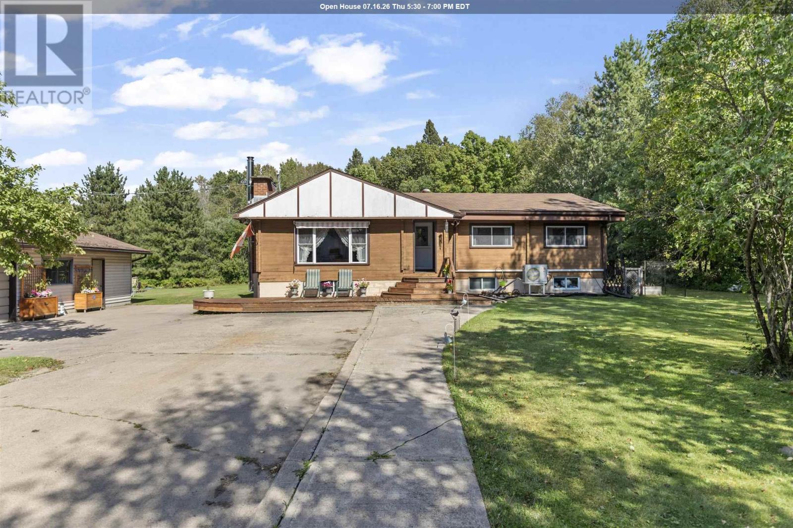1282 Spring St, Richards Landing, Ontario P0R 1J0 - Photo 1 - SM261810