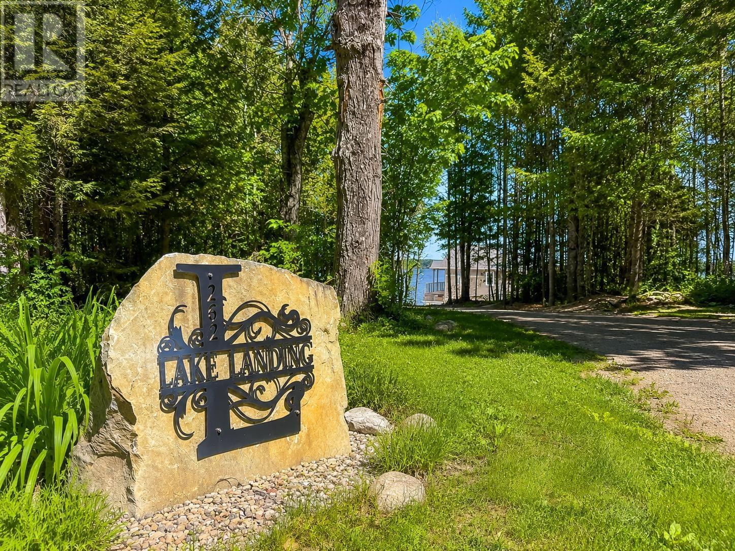 262 Harry Freeman Road, Labelle, Nova Scotia  B0T 1E0 - Photo 12 - 202615914