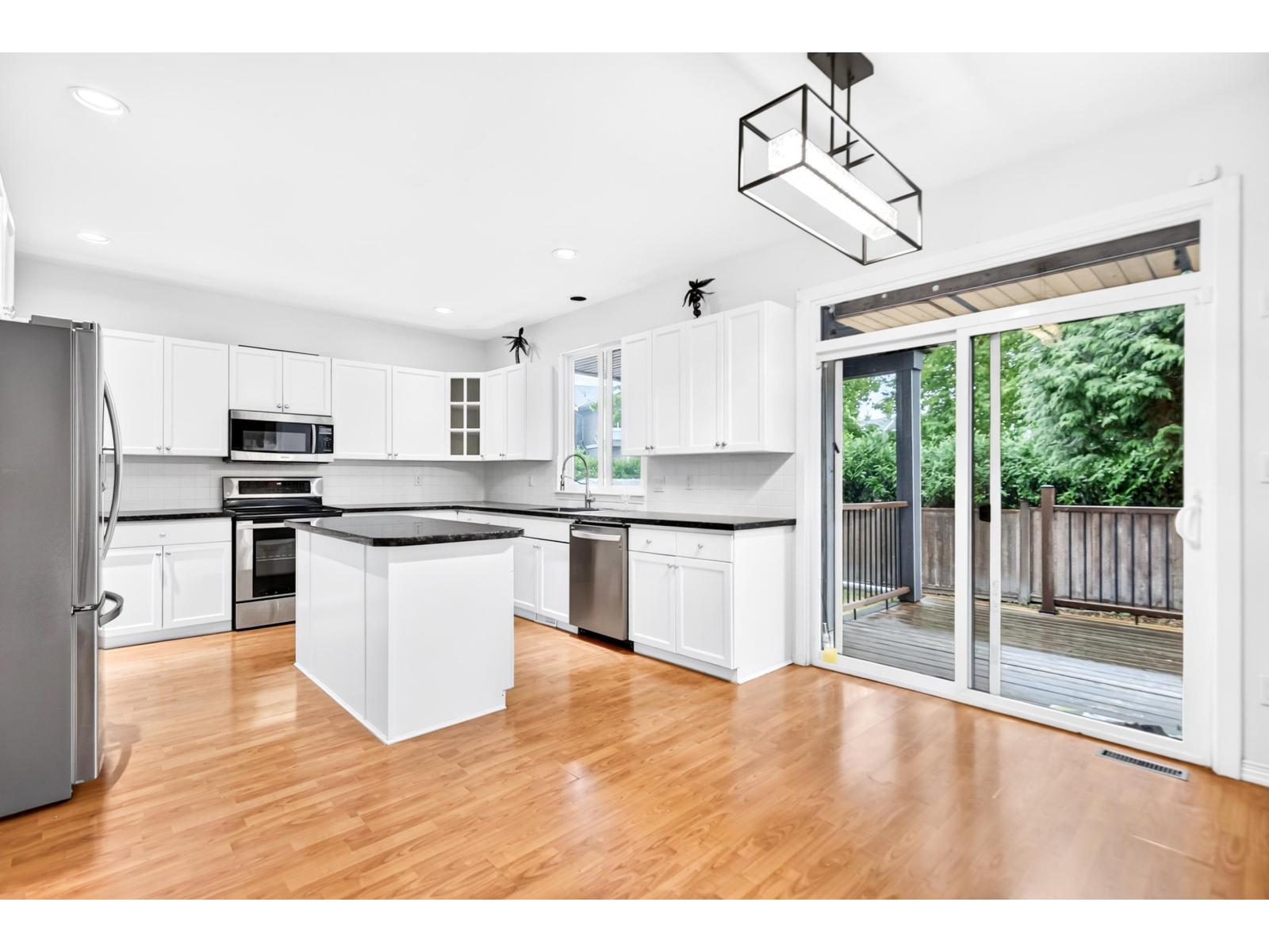 16642 61 Avenue, Surrey, British Columbia  V3S 1W2 - Photo 11 - R3146096