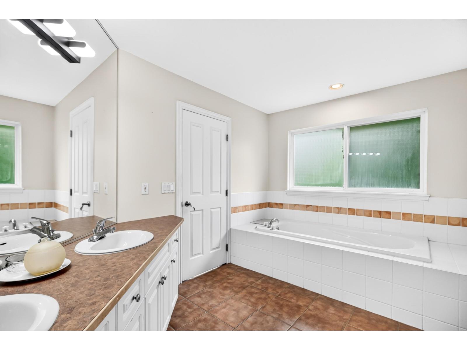 16642 61 Avenue, Surrey, British Columbia  V3S 1W2 - Photo 22 - R3146096