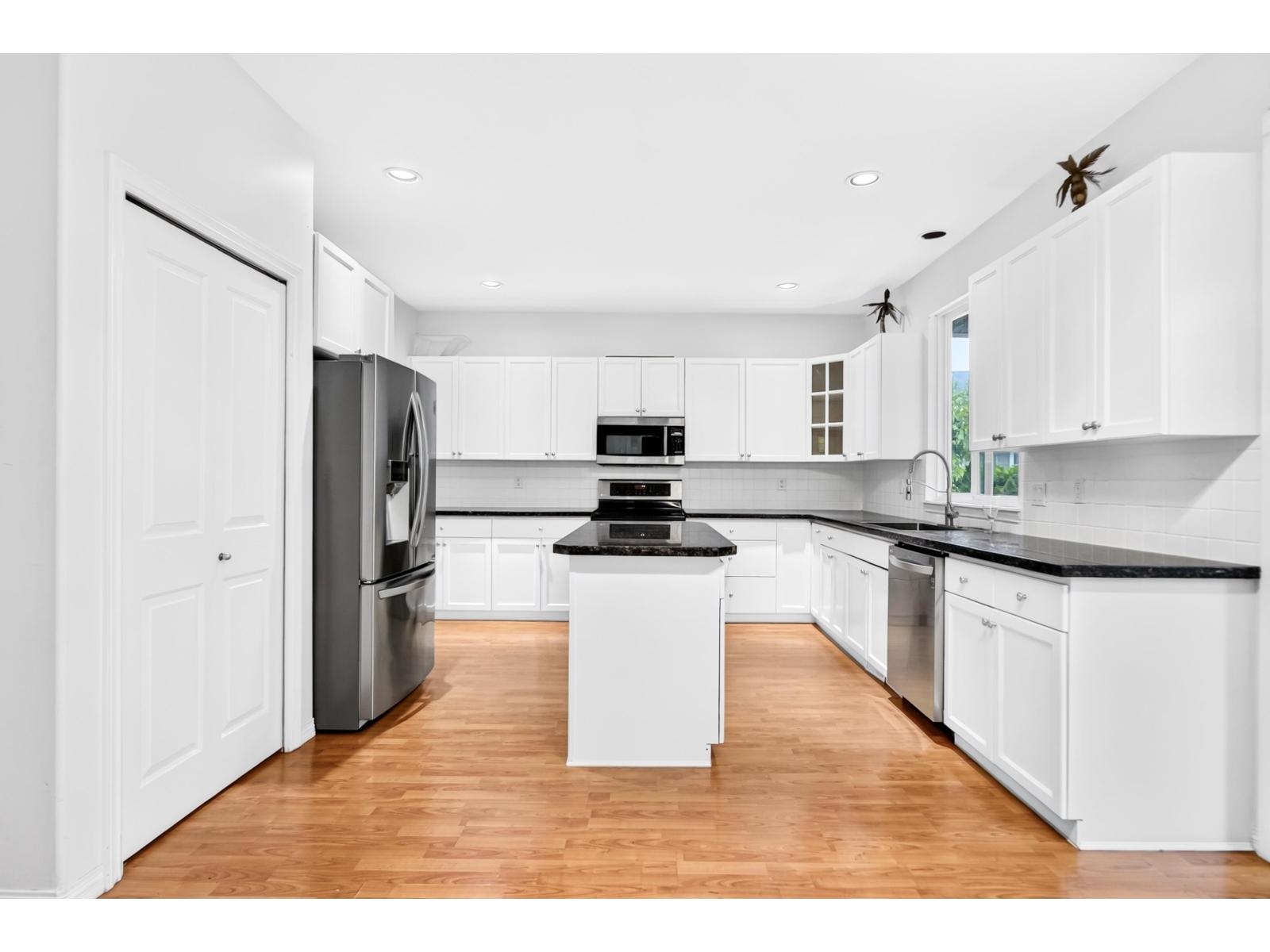 16642 61 Avenue, Surrey, British Columbia  V3S 1W2 - Photo 10 - R3146096