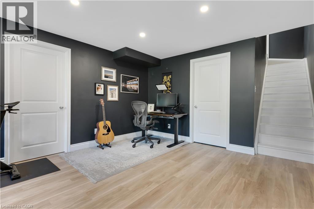 143 Stillwater Street, Kitchener, Ontario  N2A 0J2 - Photo 32 - 40845531