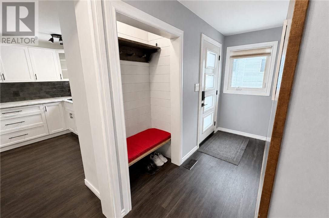 861 Lonsdale Avenue, Sudbury, Ontario  P3B 1K2 - Photo 4 - 2129179