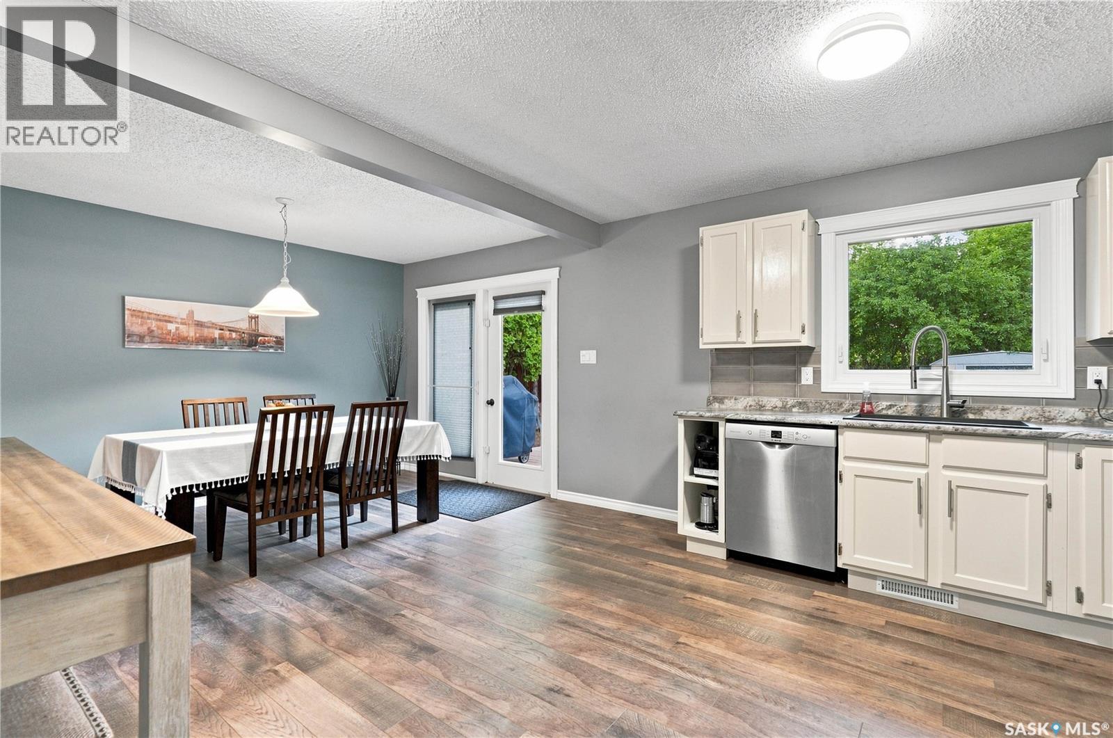 242 Candle Crescent, Saskatoon, Saskatchewan  S7K 5A4 - Photo 17 - SK042550