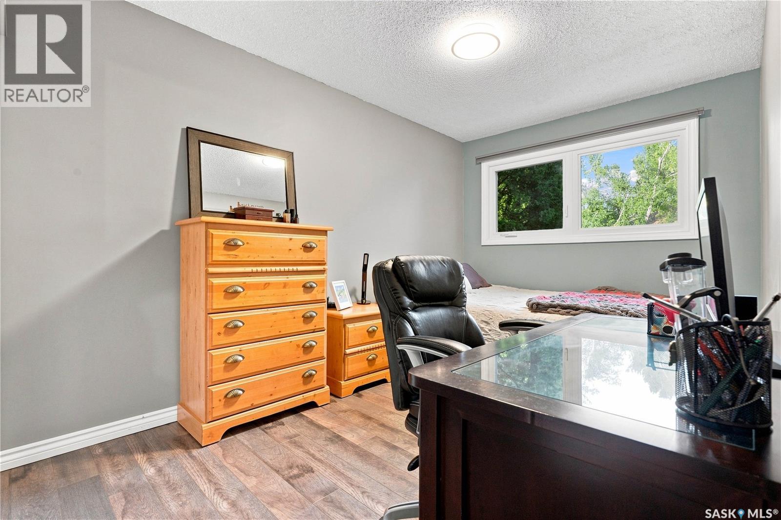242 Candle Crescent, Saskatoon, Saskatchewan  S7K 5A4 - Photo 21 - SK042550