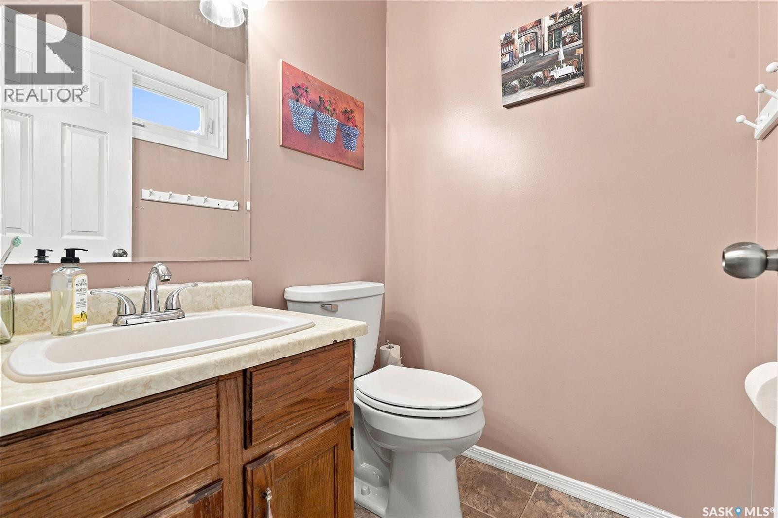 242 Candle Crescent, Saskatoon, Saskatchewan  S7K 5A4 - Photo 26 - SK042550