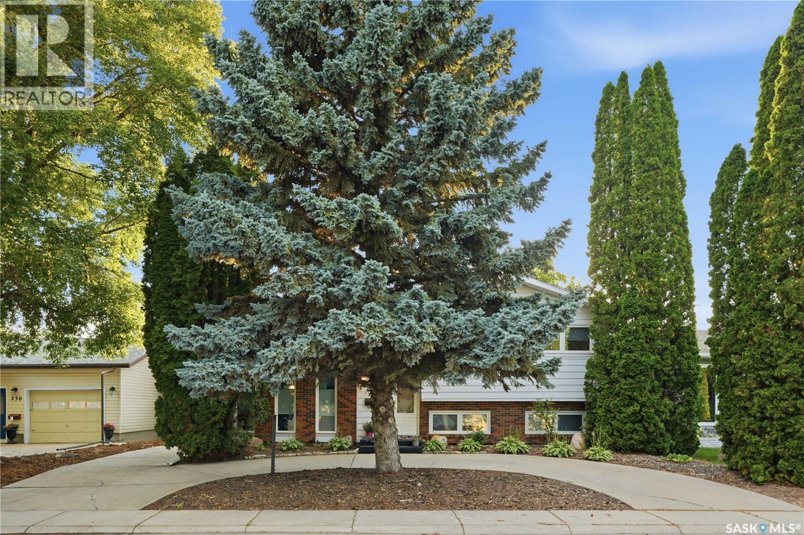 242 Candle Crescent, Saskatoon, Saskatchewan  S7K 5A4 - Photo 3 - SK042550