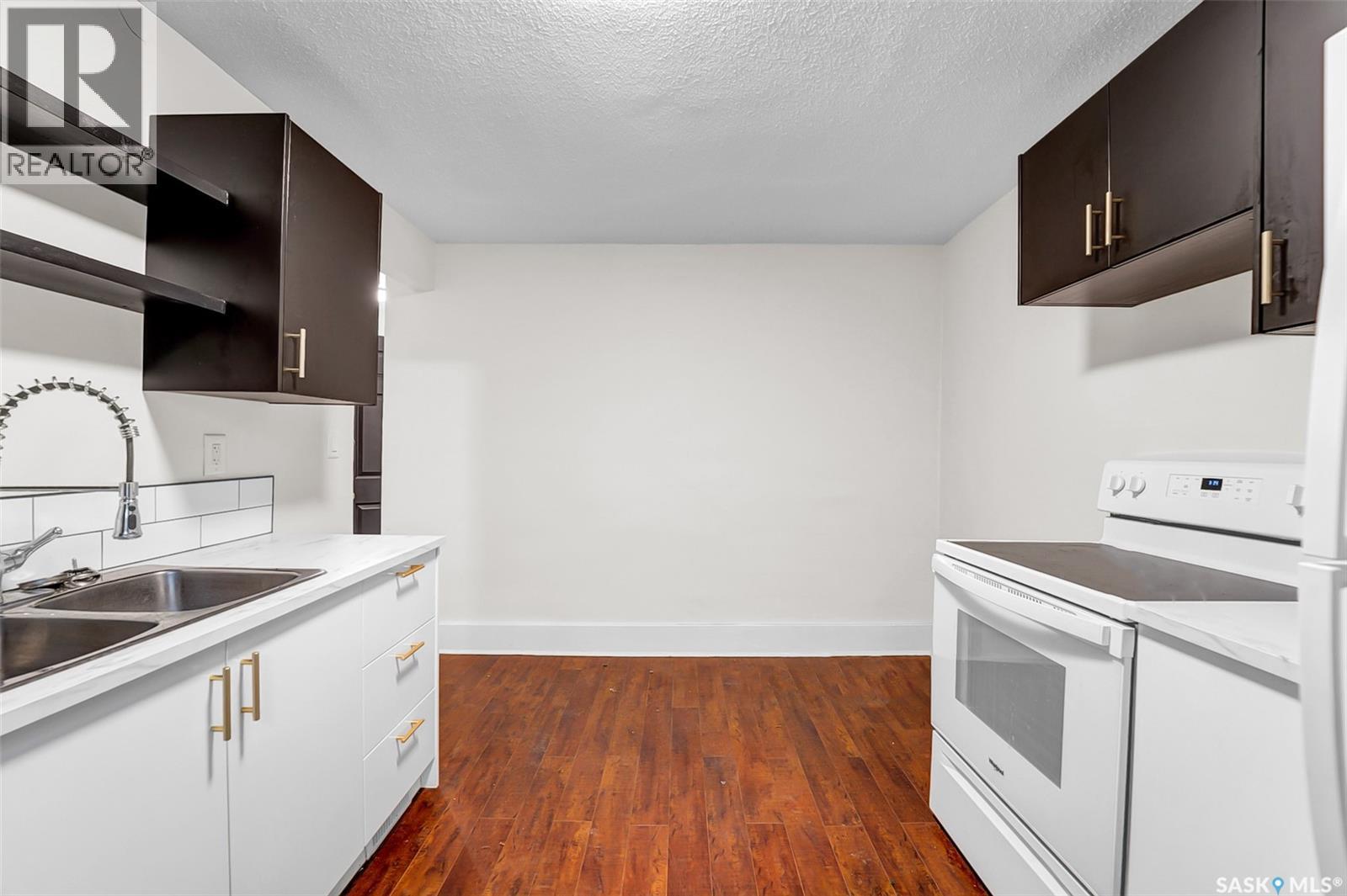 736 7th Avenue N, Saskatoon, Saskatchewan  S7K 2V4 - Photo 28 - SK042453