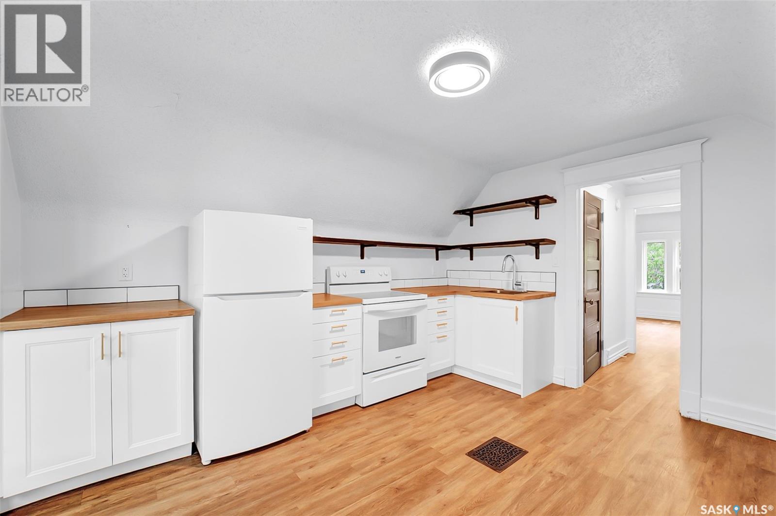 736 7th Avenue N, Saskatoon, Saskatchewan  S7K 2V4 - Photo 43 - SK042453