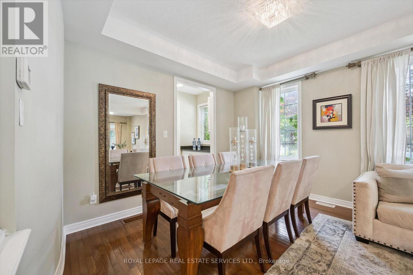 372 Creek Path Avenue, Oakville, Ontario  L6L 6X3 - Photo 10 - W13519506