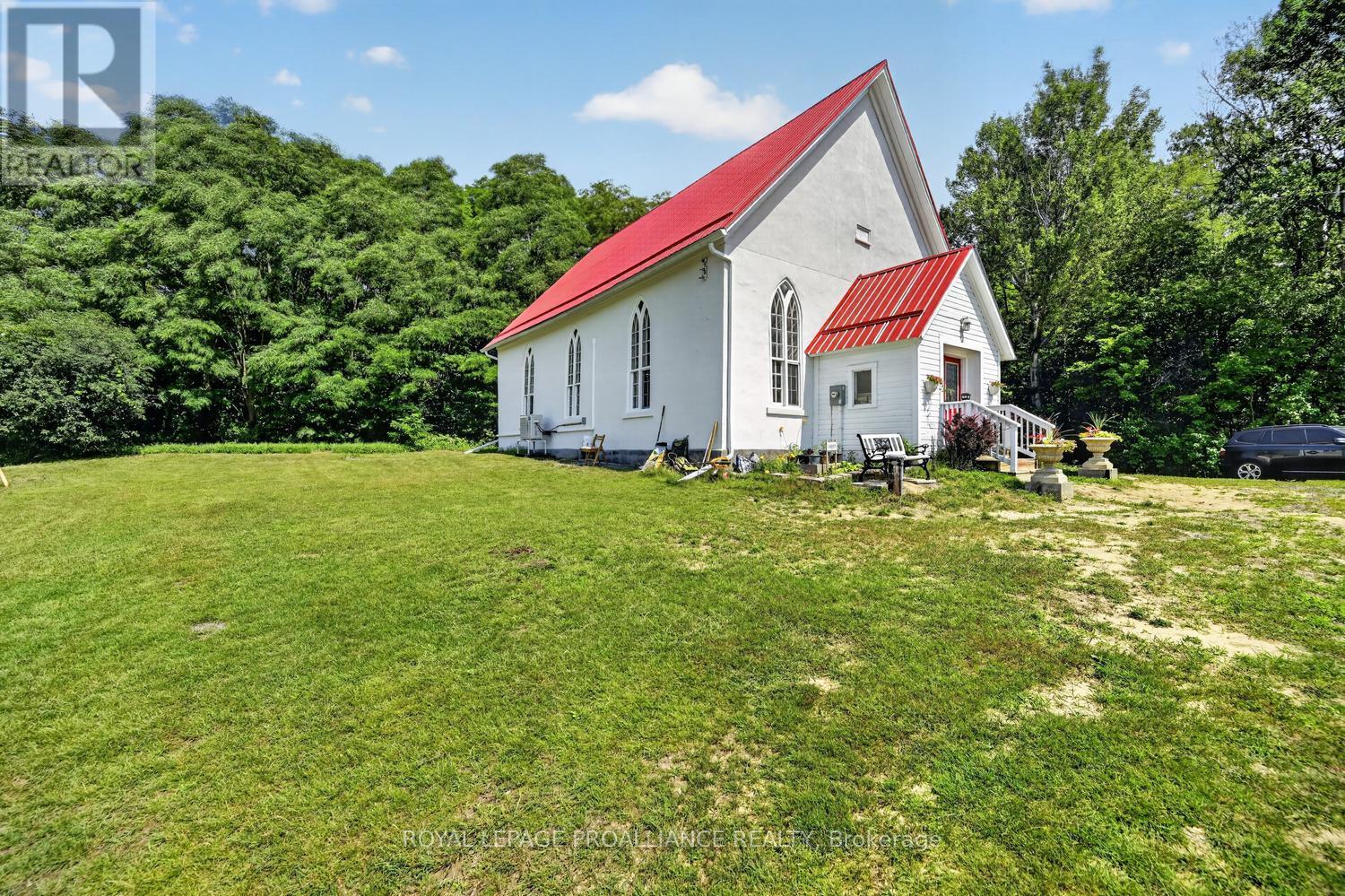 5898 COUNTY RD 6 ROAD, Elizabethtown-Kitley