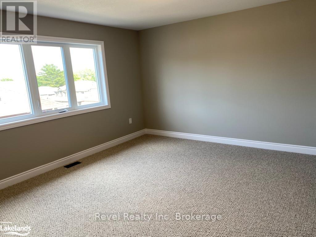 1050 Wright Drive, Midland, Ontario  L4R 0E4 - Photo 12 - S13563232