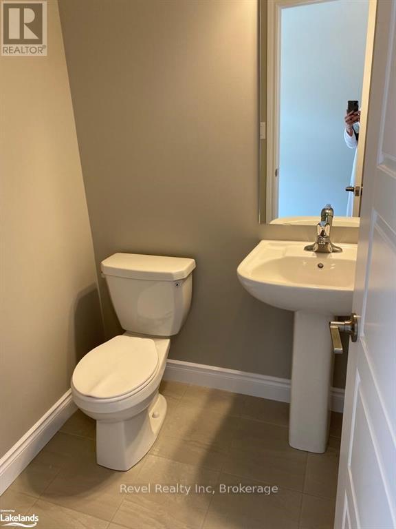 1050 Wright Drive, Midland, Ontario  L4R 0E4 - Photo 3 - S13563232