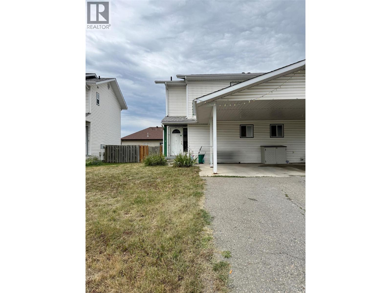 1801 Kelowna Crescent N Unit# B, Cranbrook, British Columbia  V1C 6L6 - Photo 1 - 10394535