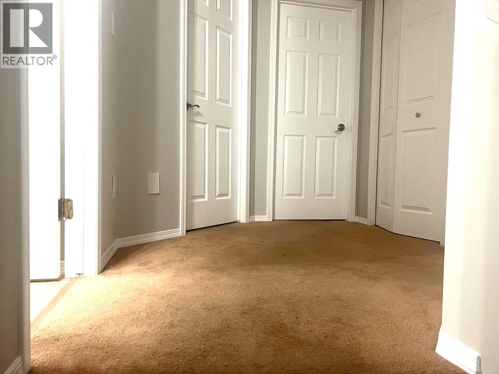 1801 Kelowna Crescent N Unit# B, Cranbrook, British Columbia  V1C 6L6 - Photo 11 - 10394535