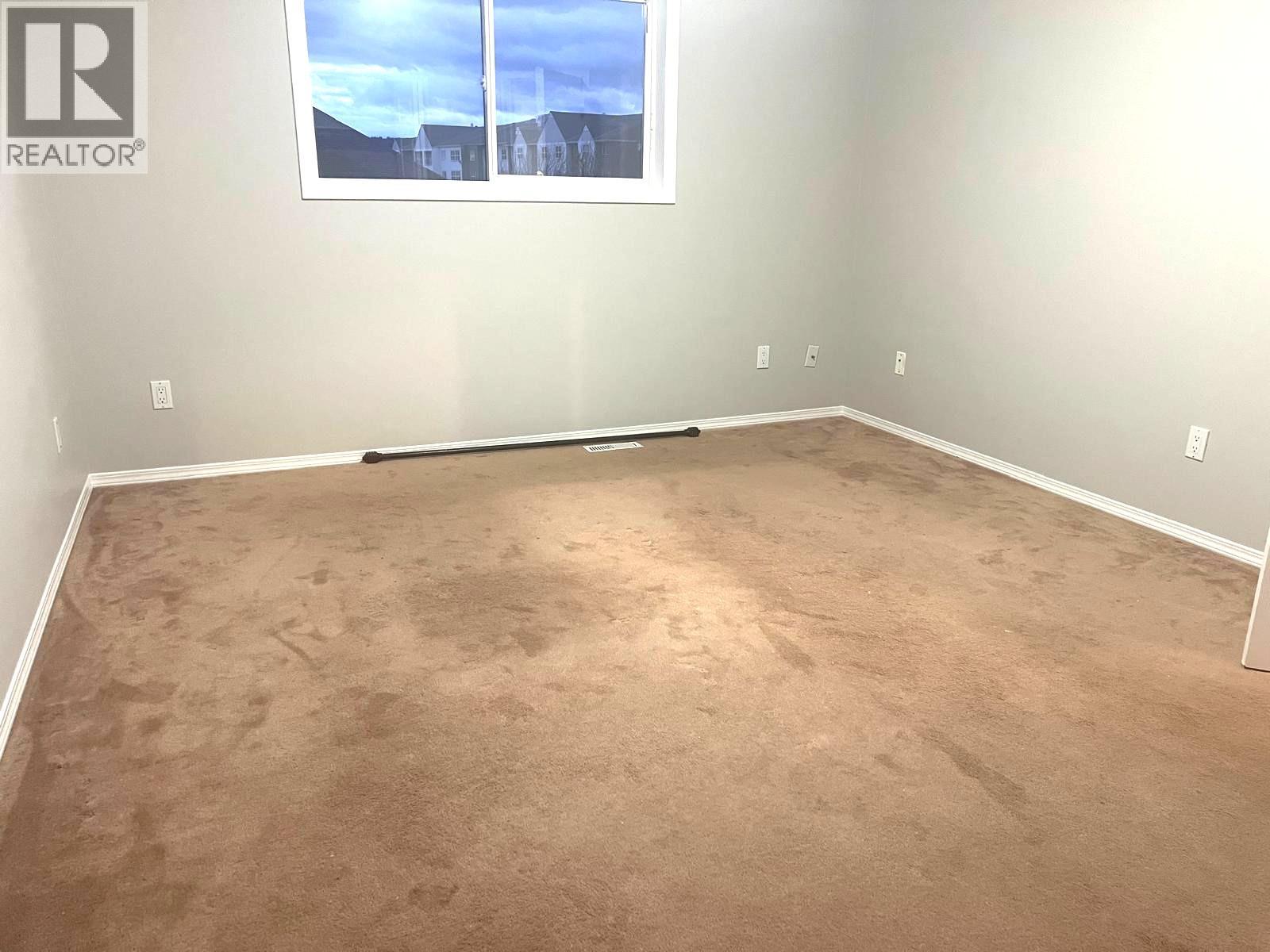 1801 Kelowna Crescent N Unit# B, Cranbrook, British Columbia  V1C 6L6 - Photo 12 - 10394535