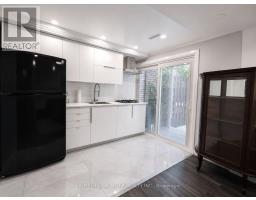 5 - 49 RED ROBIN WAY, Toronto, Ontario