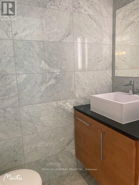 Th11 - 121 Mcmahon Drive, Toronto, Ontario M2K 0C1 - Photo 5 - C13563200