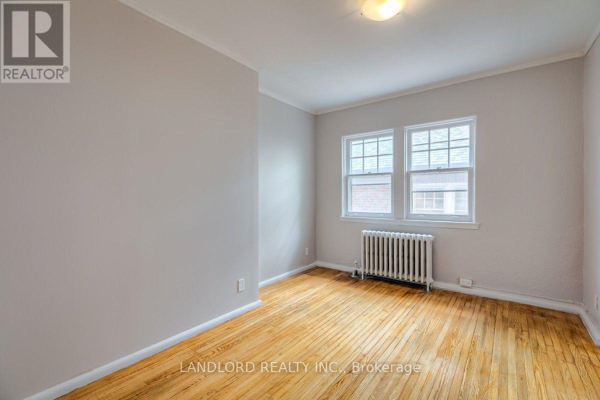 Upper - 20 Acacia Road, Toronto, Ontario M4S 2K4 - Photo 14 - C13563316