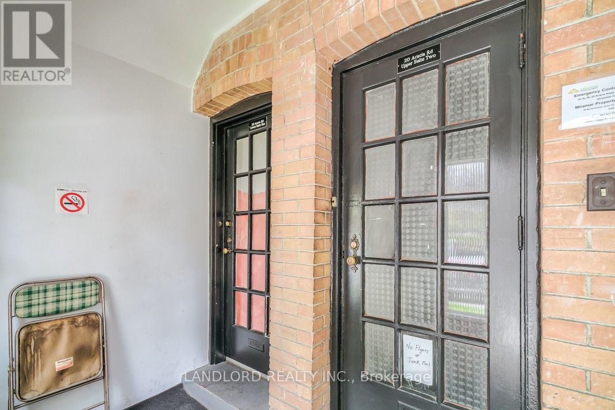 Upper - 20 Acacia Road, Toronto, Ontario M4S 2K4 - Photo 3 - C13563316