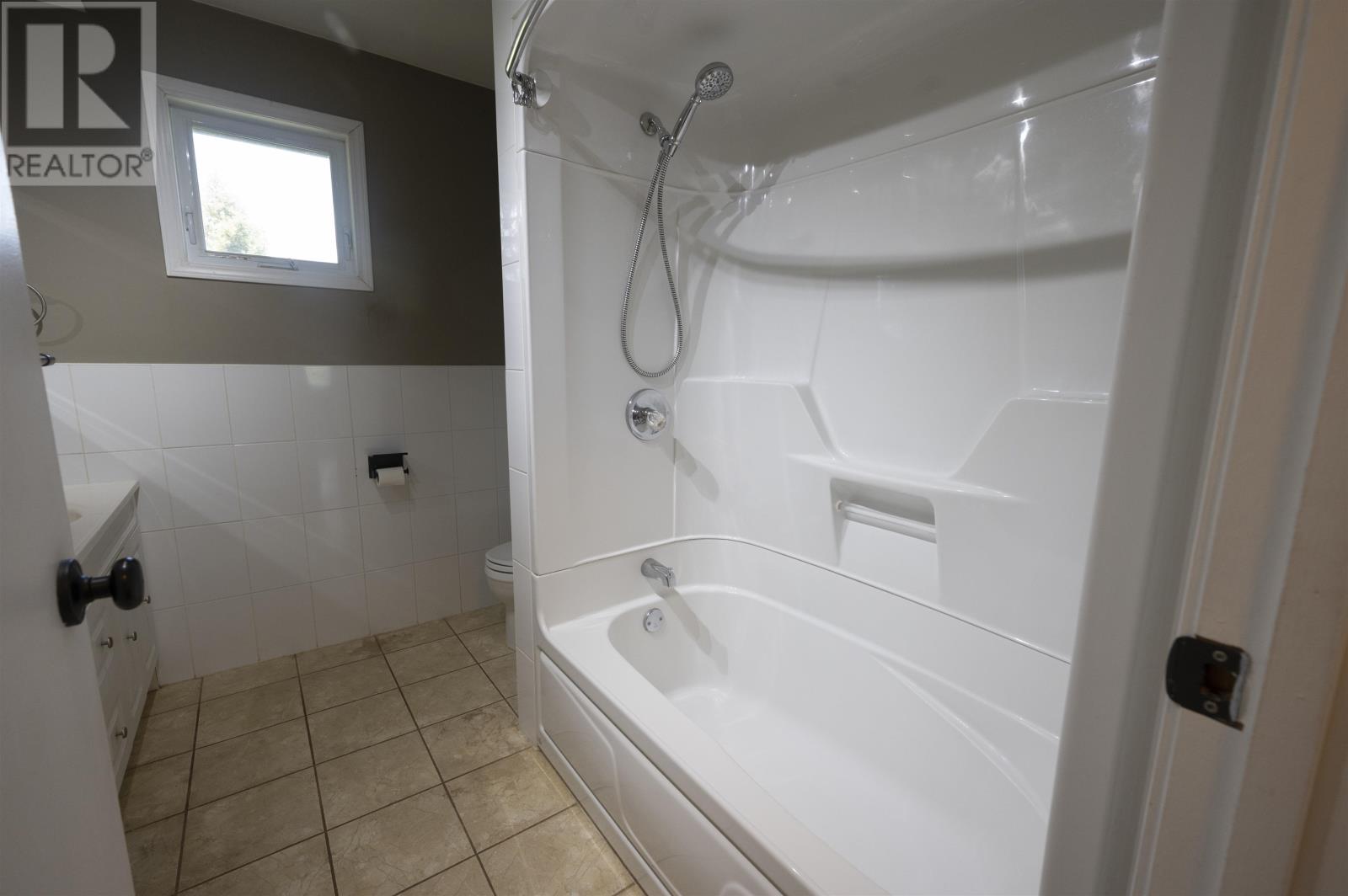 2306 Arthur Street West, Thunder Bay, Ontario  P7K 1B4 - Photo 20 - TB2601815